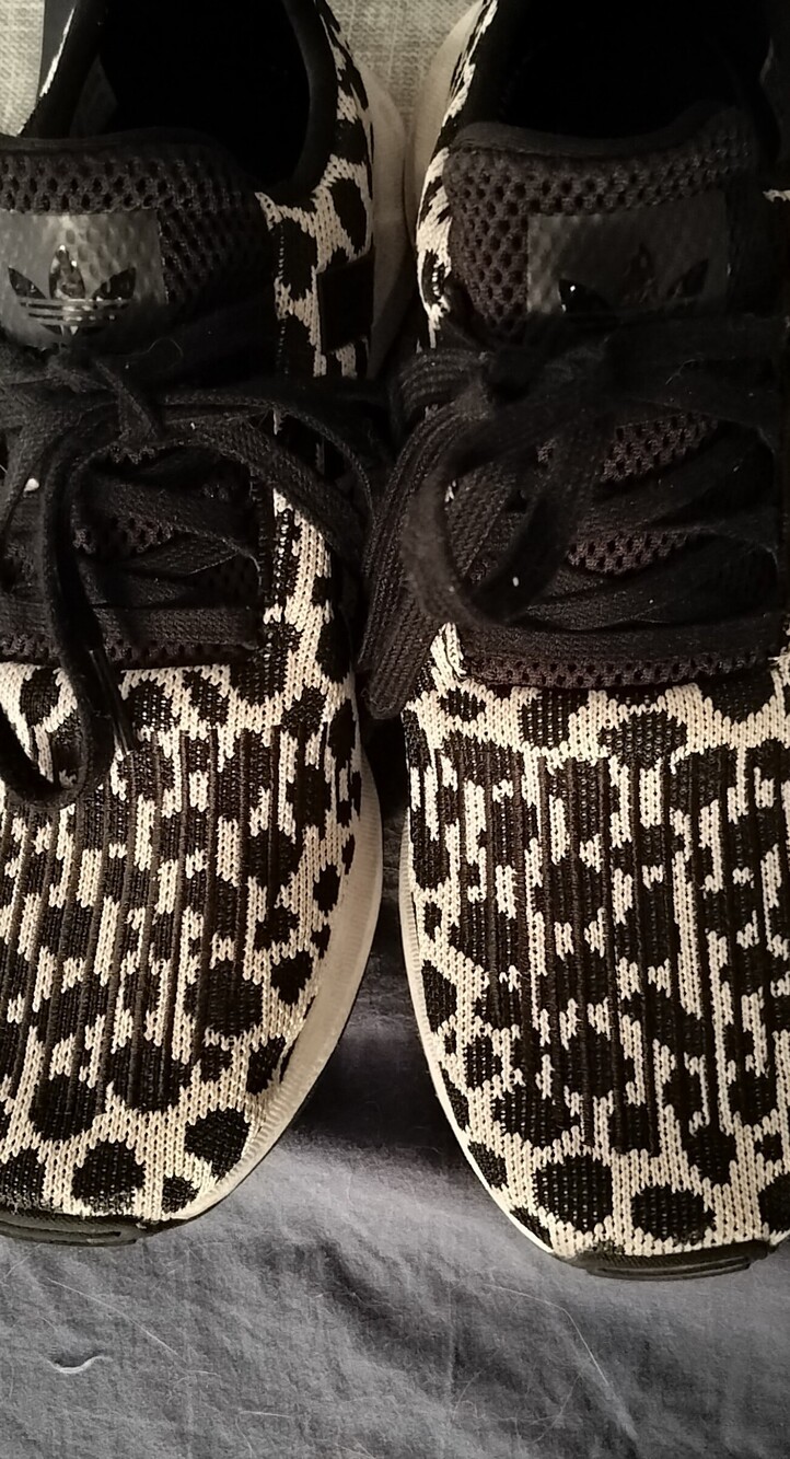 adidas Black and White Textile Shoe Label - Size 8.5 US - Picture 5 of 9
